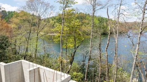 399 Mac Lake Road Glenville NC 28736