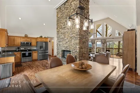 572 Mane Street Glenville NC 28736