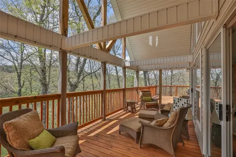 572 Mane Street Glenville NC 28736