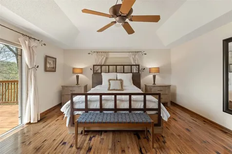 572 Mane Street Glenville NC 28736