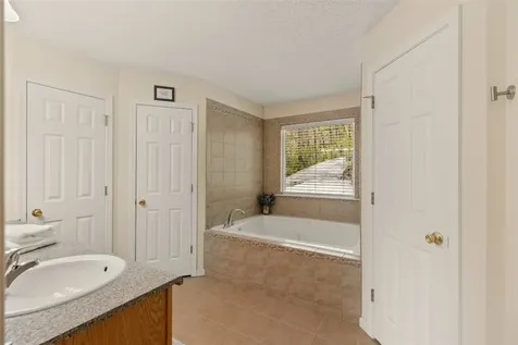 572 Mane Street Glenville NC 28736