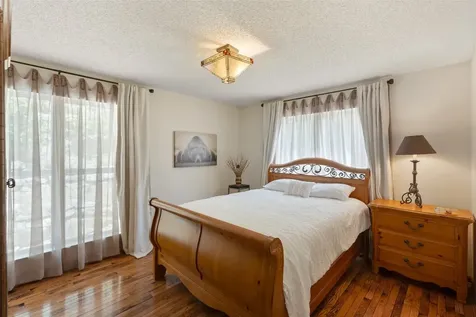 572 Mane Street Glenville NC 28736