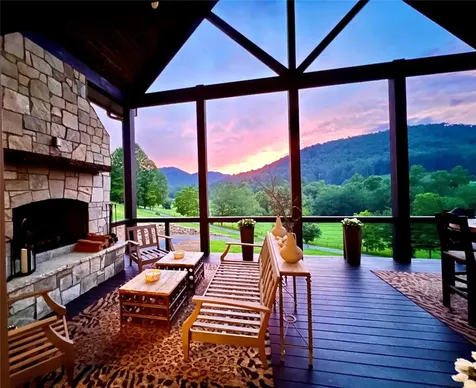 207 Comanche Road Cullowhee NC 28723