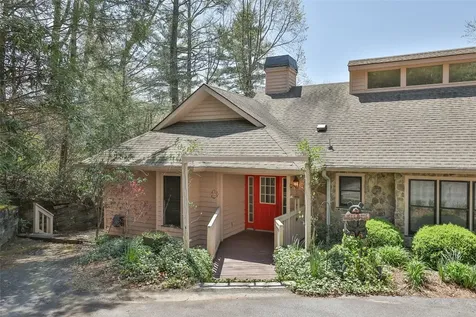 166 The Rapids Sapphire NC 28774