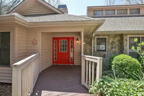 166 The Rapids Sapphire NC 28774