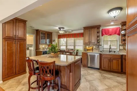 166 The Rapids Sapphire NC 28774