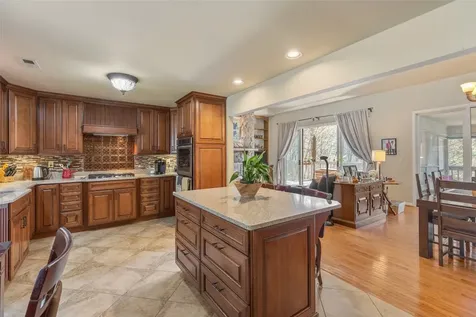 166 The Rapids Sapphire NC 28774