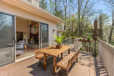 166 The Rapids Sapphire NC 28774