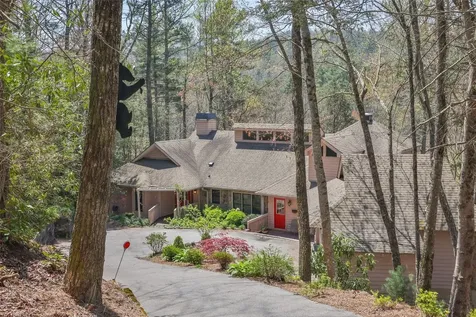 166 The Rapids Sapphire NC 28774