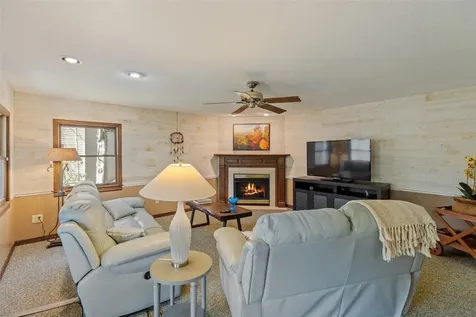 166 The Rapids Sapphire NC 28774