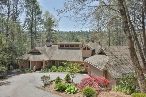 166 The Rapids Sapphire NC 28774