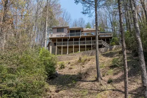 166 The Rapids Sapphire NC 28774