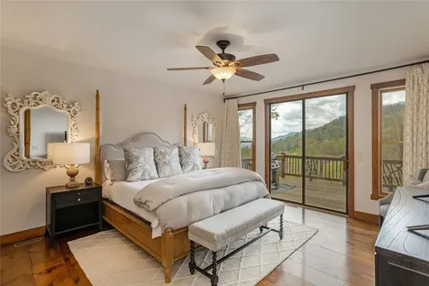 1725 Buckberry Drive Sapphire NC 28774