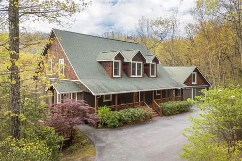 1725 Buckberry Drive Sapphire NC 28774