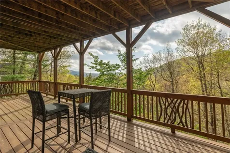 1725 Buckberry Drive Sapphire NC 28774