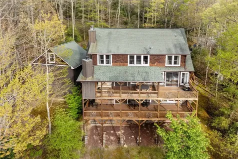 1725 Buckberry Drive Sapphire NC 28774