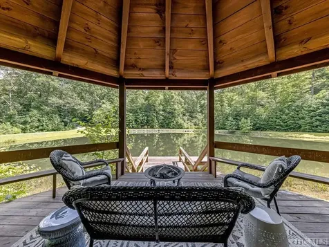 338 Fox Ridge Road Lake Toxaway NC 28747