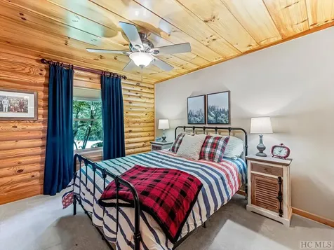 338 Fox Ridge Road Lake Toxaway NC 28747