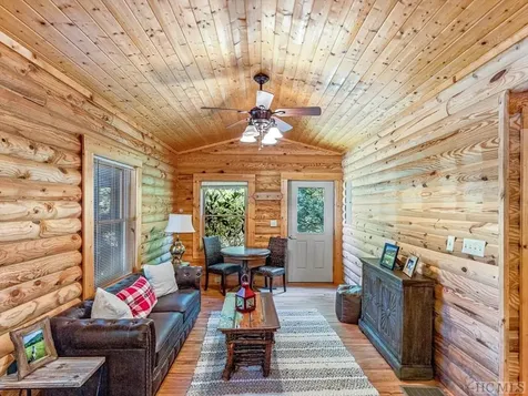 338 Fox Ridge Road Lake Toxaway NC 28747