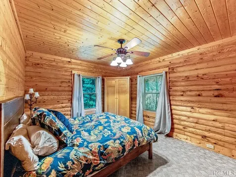 338 Fox Ridge Road Lake Toxaway NC 28747