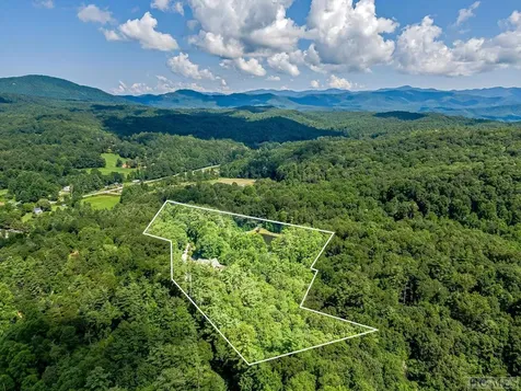 338 Fox Ridge Road Lake Toxaway NC 28747