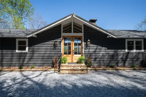 814 Dog Mountain Road Highlands NC 28741