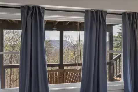 814 Dog Mountain Road Highlands NC 28741