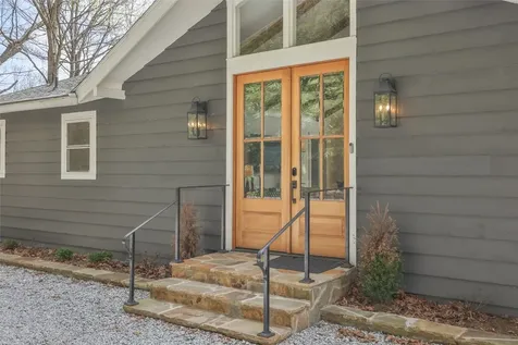 814 Dog Mountain Road Highlands NC 28741