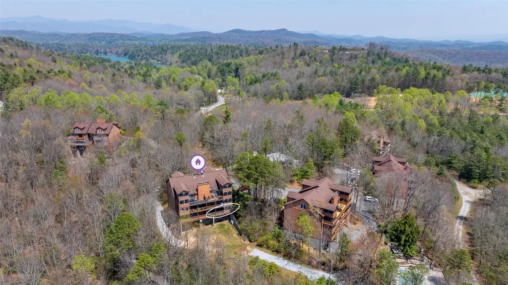 135 Toxaway Views Drive Lake Toxaway NC 28747