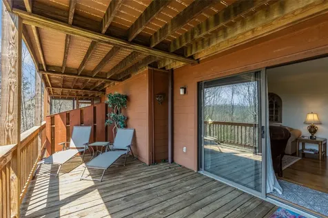 135 Toxaway Views Drive Lake Toxaway NC 28747