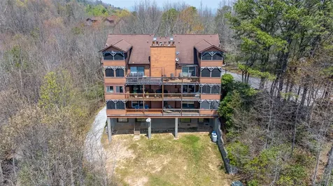 135 Toxaway Views Drive Lake Toxaway NC 28747