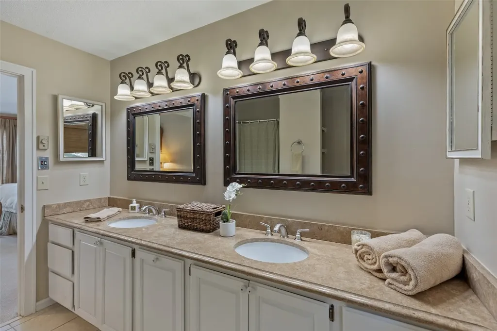 50 Ridge Lake Circle Highlands NC 28741