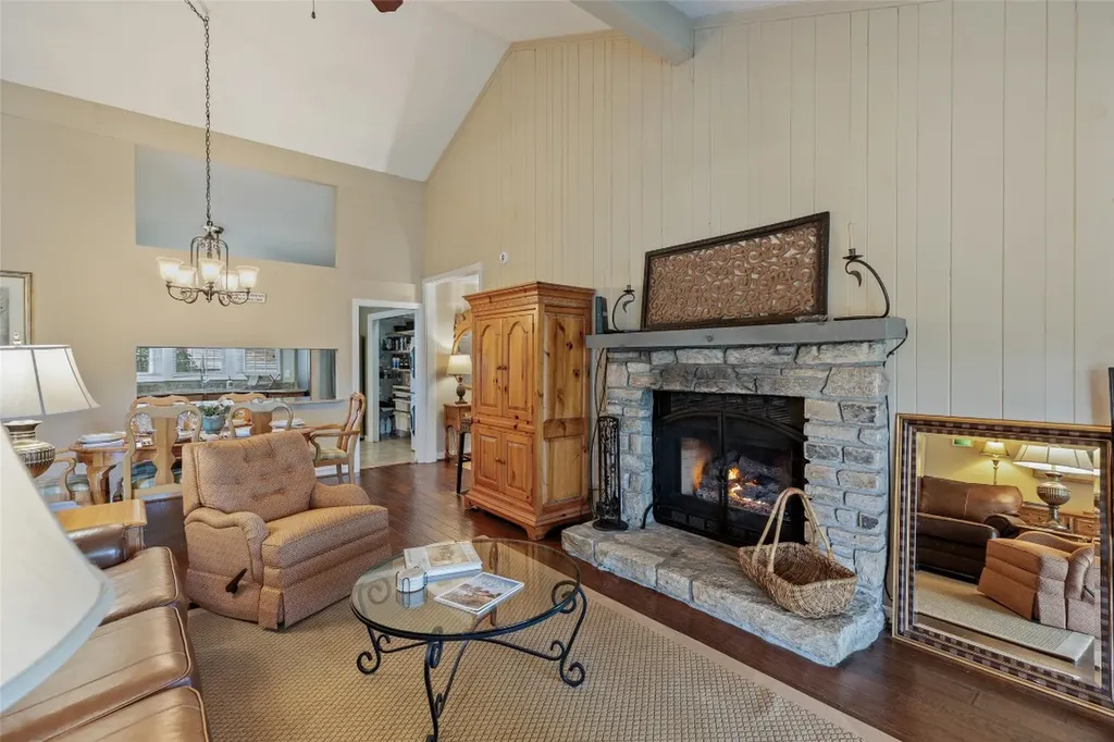 50 Ridge Lake Circle Highlands NC 28741