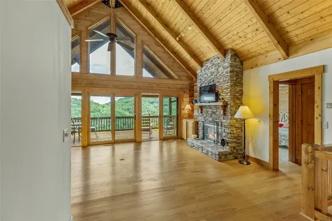 123 Wild Blackberry Ridge Cullowhee NC 28723