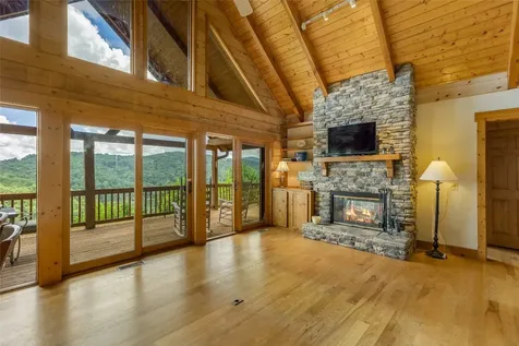 123 Wild Blackberry Ridge Cullowhee NC 28723