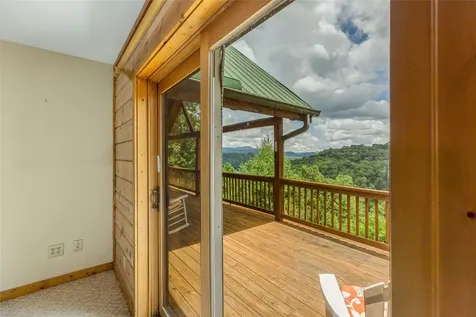 123 Wild Blackberry Ridge Cullowhee NC 28723