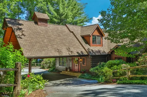 65 W Stone Pointe Lane Cullowhee NC 28723