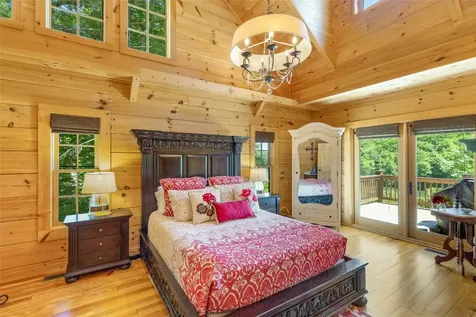 65 W Stone Pointe Lane Cullowhee NC 28723