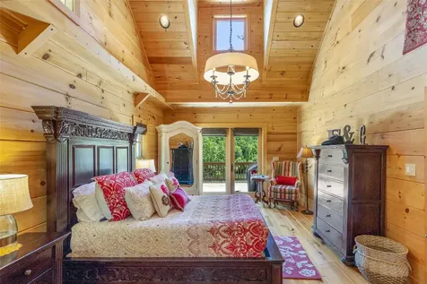 65 W Stone Pointe Lane Cullowhee NC 28723