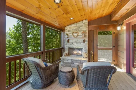 65 W Stone Pointe Lane Cullowhee NC 28723