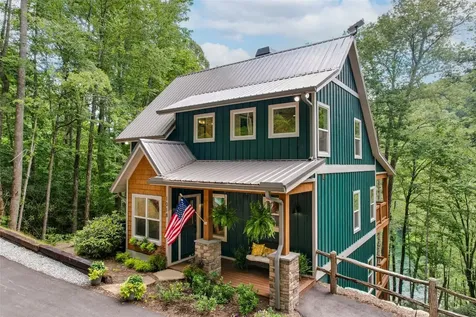 1018 N Norton Road Cashiers NC 28717