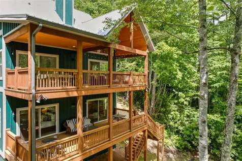 1018 N Norton Road Cashiers NC 28717