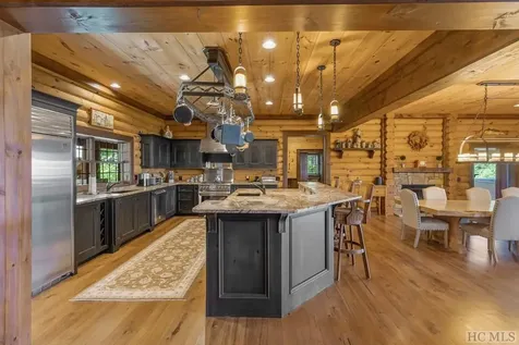 764 Hardscrabble Ridge Road Highlands NC 28741