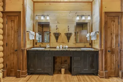 764 Hardscrabble Ridge Road Highlands NC 28741