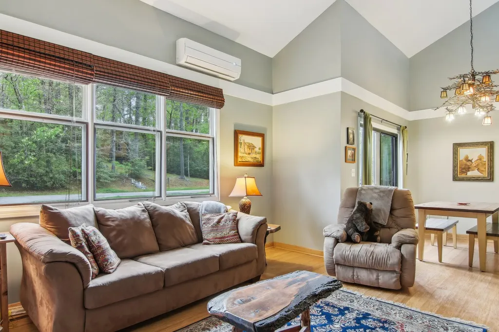 24 Chestnut Ridge Road Sapphire NC 28774