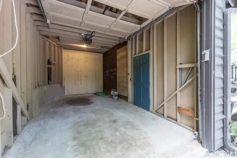 311 Hemlock Drive Highlands NC 28741