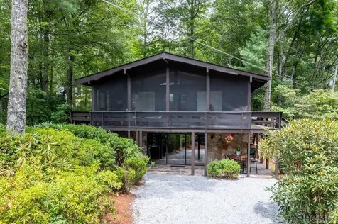 311 Hemlock Drive Highlands NC 28741