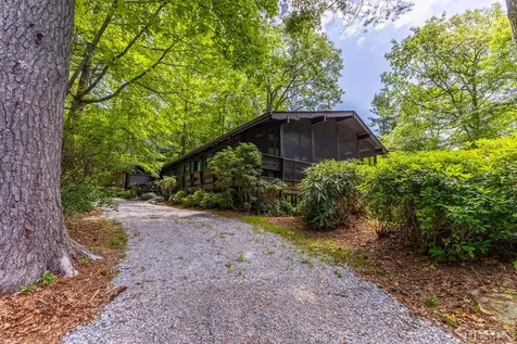 311 Hemlock Drive Highlands NC 28741