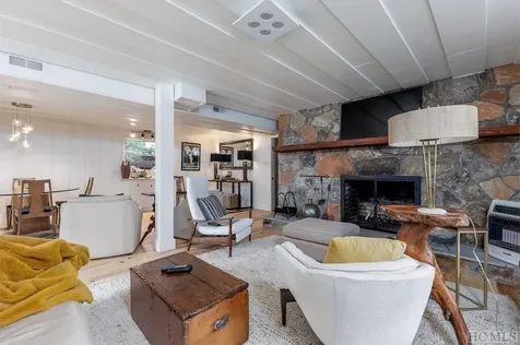 311 Hemlock Drive Highlands NC 28741