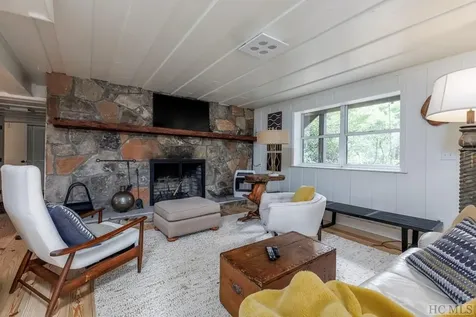 311 Hemlock Drive Highlands NC 28741